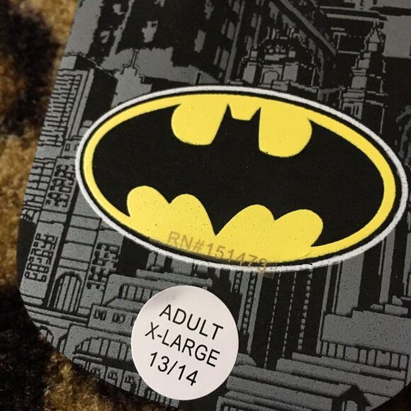 Batman Men's Flip Flops Sandals Size XL 13/14 MultiColor - Picture 6 of 6